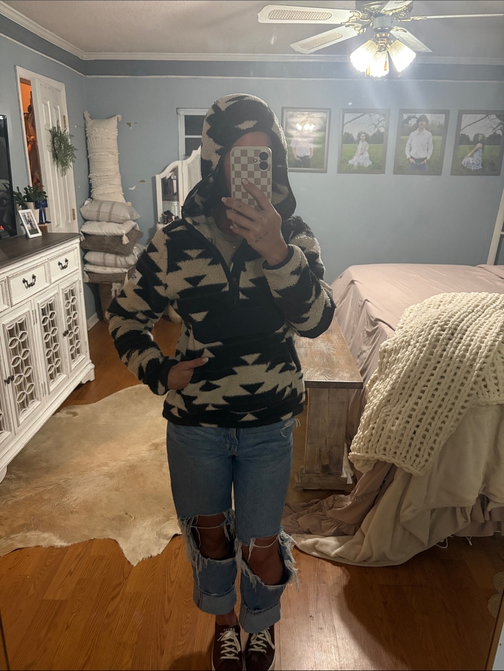 The North Face Black & Cream Geometric Sherpa Zip Pullover - Picture 5 of 5